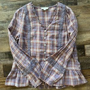 Women’s blouse